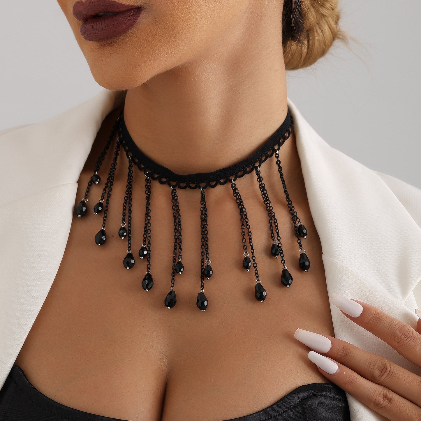 Gothic Style Teardrop Pendant Necklace with Black Crystal Accents, Geometric Design, Electroplated Metal, Women's Clavicle Chain