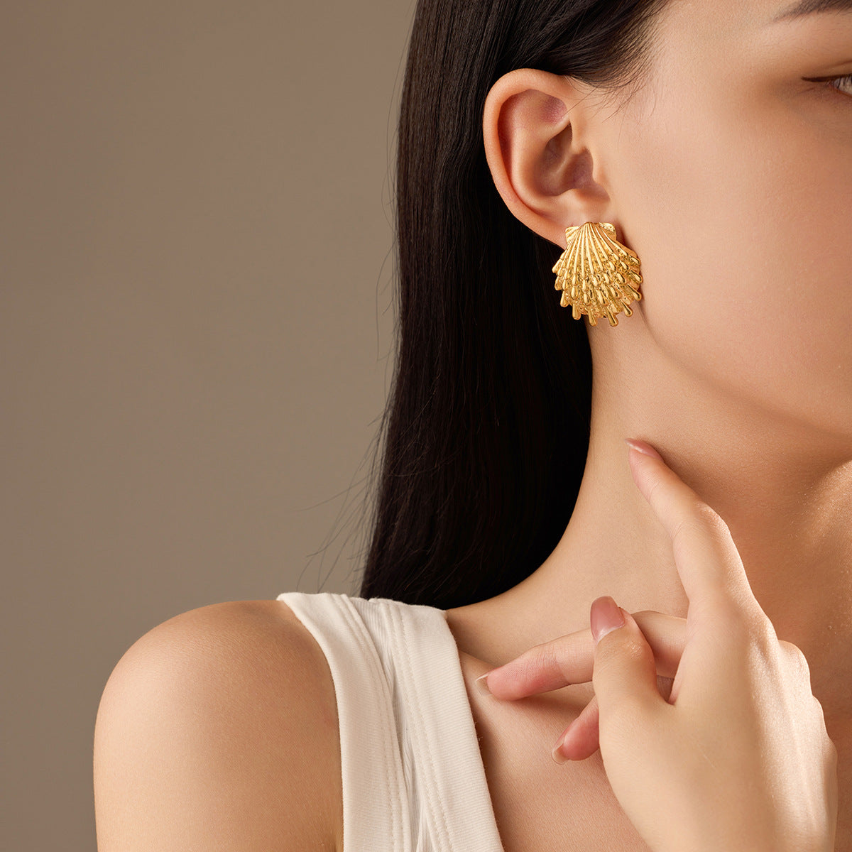 Pendientes de acero inoxidable en forma de concha de estilo natural con baño de oro de 18 quilates para mujer, joyería de moda inspirada en el océano