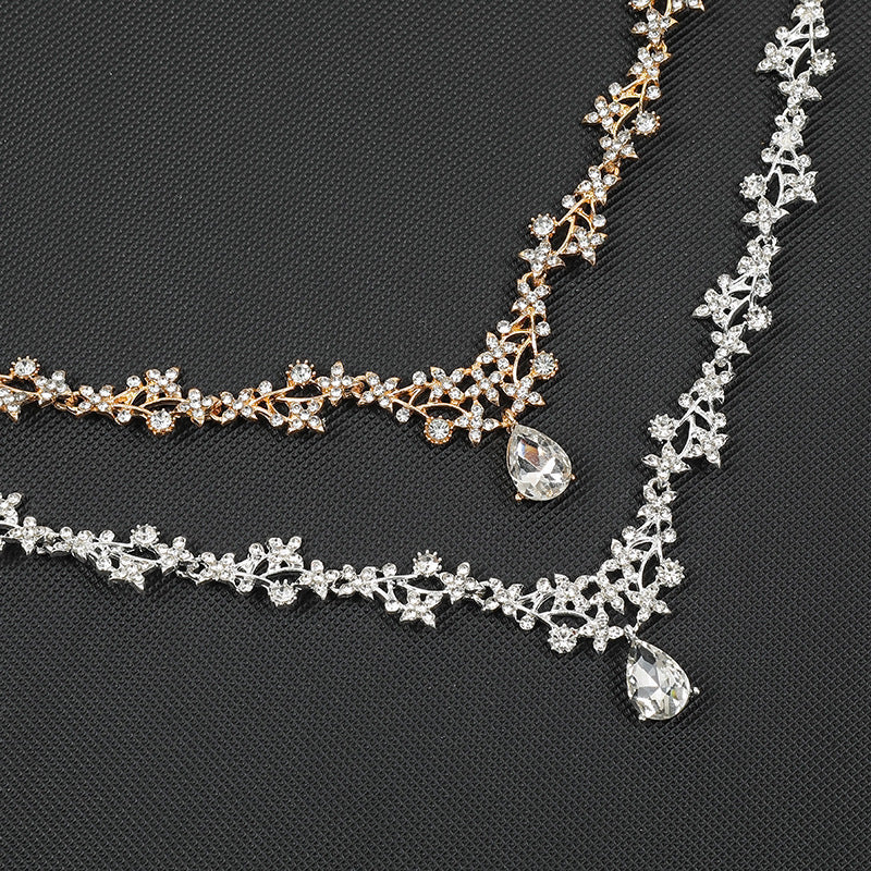 Sweet Fresh Alloy Drop Pendant Necklace Set with Floral Pattern and Rhinestone Accents for Women