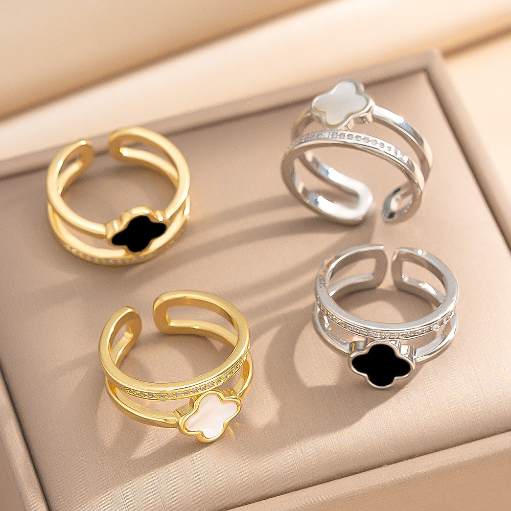 Anello regolabile geometrico minimalista di lusso da donna con fascia in rame placcato oro 18 carati e accenti di strass