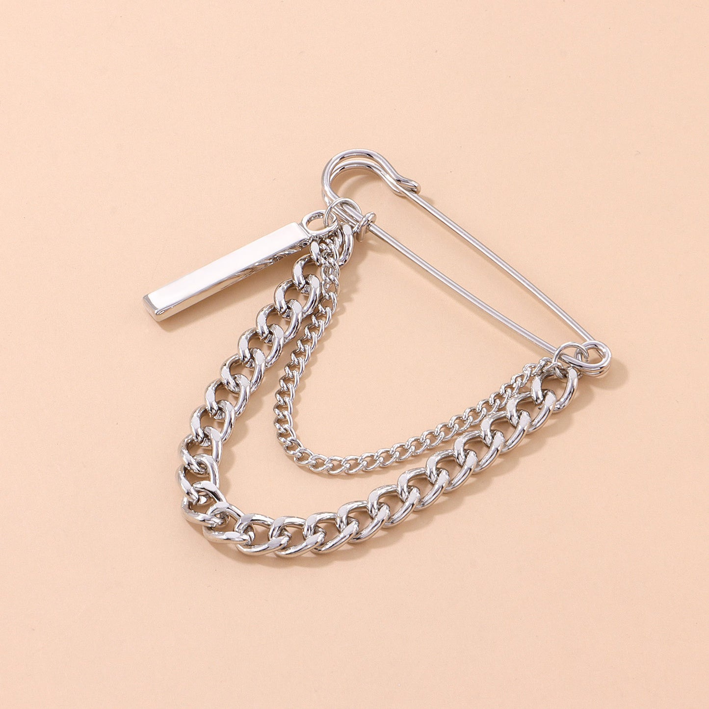 Geometric Alloy Chain Brooch for Men and Women - Plated Streetwear Fashion Jewelry - Kawaii Minimalist Style