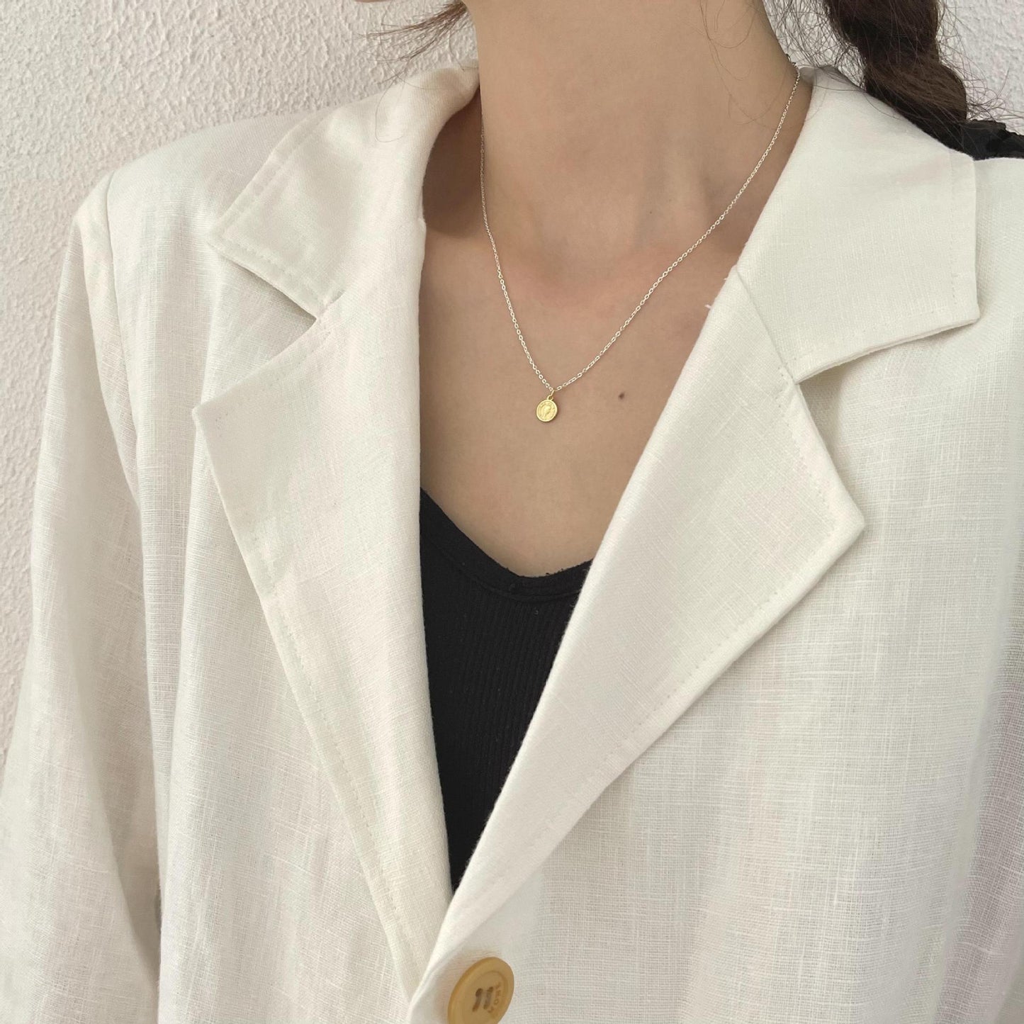 Collana con ciondolo a forma di angelo geometrico minimalista in argento sterling 925 con catena a croce