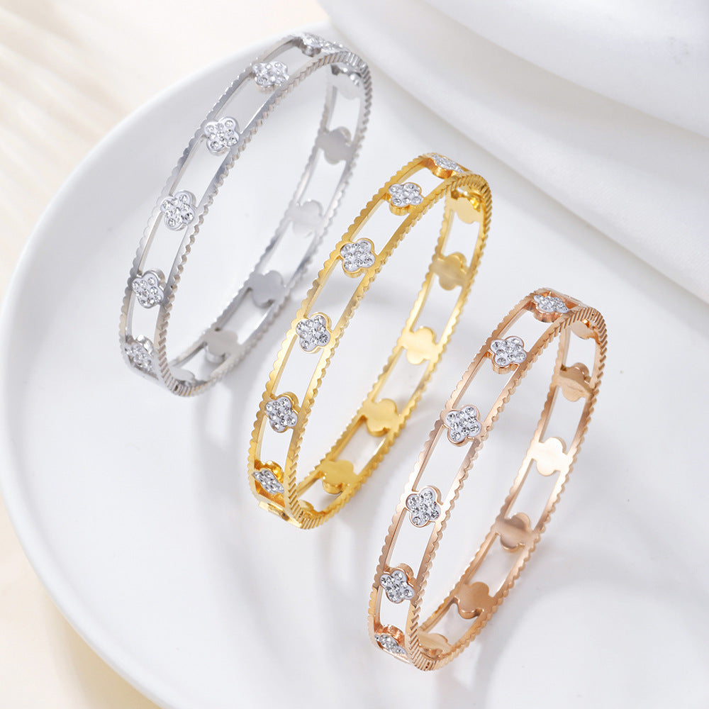 Vintage Rhinestone Geometric Crown Titanium Steel PVD Bracelet for Women
