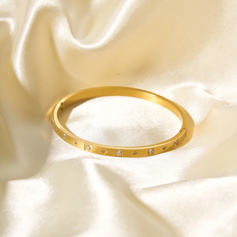 INS Style Women's Titanium Steel Bracelet with 18K Gold Plating and Zircon Inlay, Geometric Ring-Shaped Fashion Jewelry