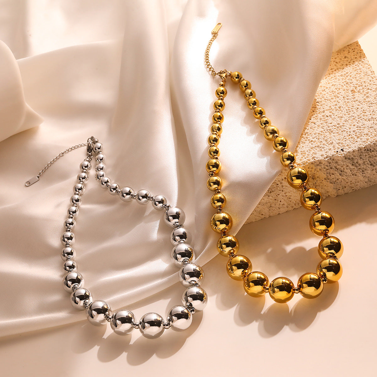 Minimalist Geometric UV Bead Gold Plated Pendant Necklace for Women