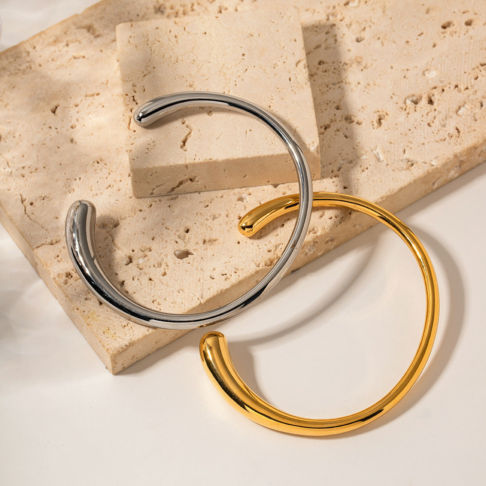 Fashionable Geometric Irregular Open Cuff Bracelet for Women with 18K Gold Plated Stainless Steel