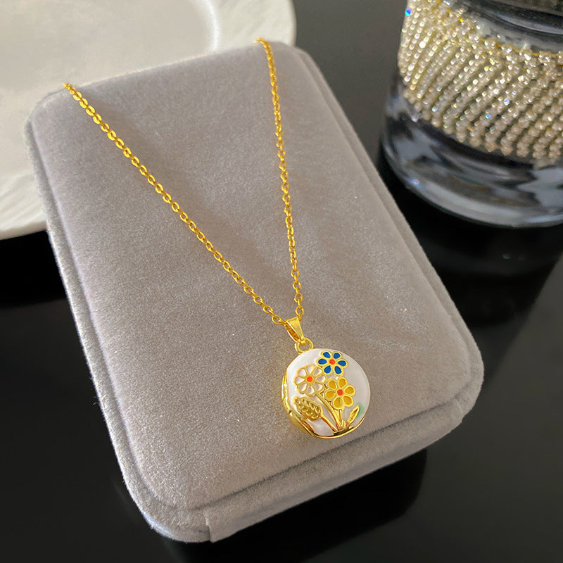 Vintage Drip Oil Floral Heart Oval Pendant Gold Plated Brass Necklace for Women