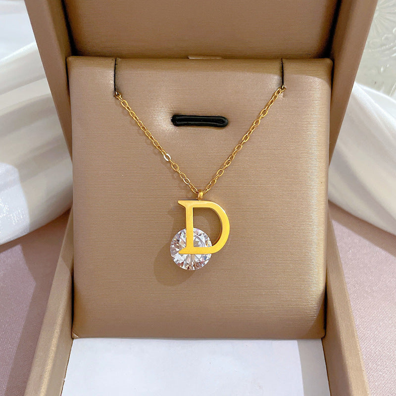 Collana con pendente geometrico minimalista in acciaio al titanio placcato per donna