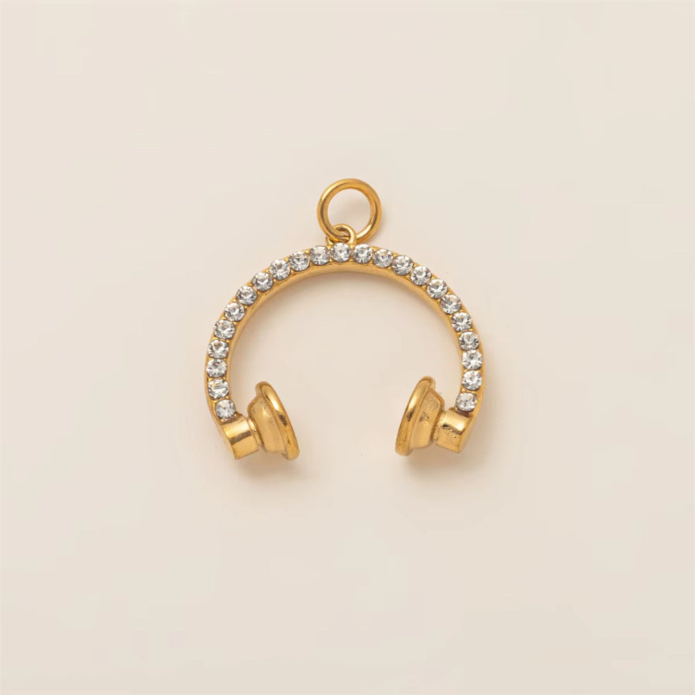 Colgante de barra con diseño de llave de acero inoxidable bañado en oro de 18 quilates de estilo vintage para mujer