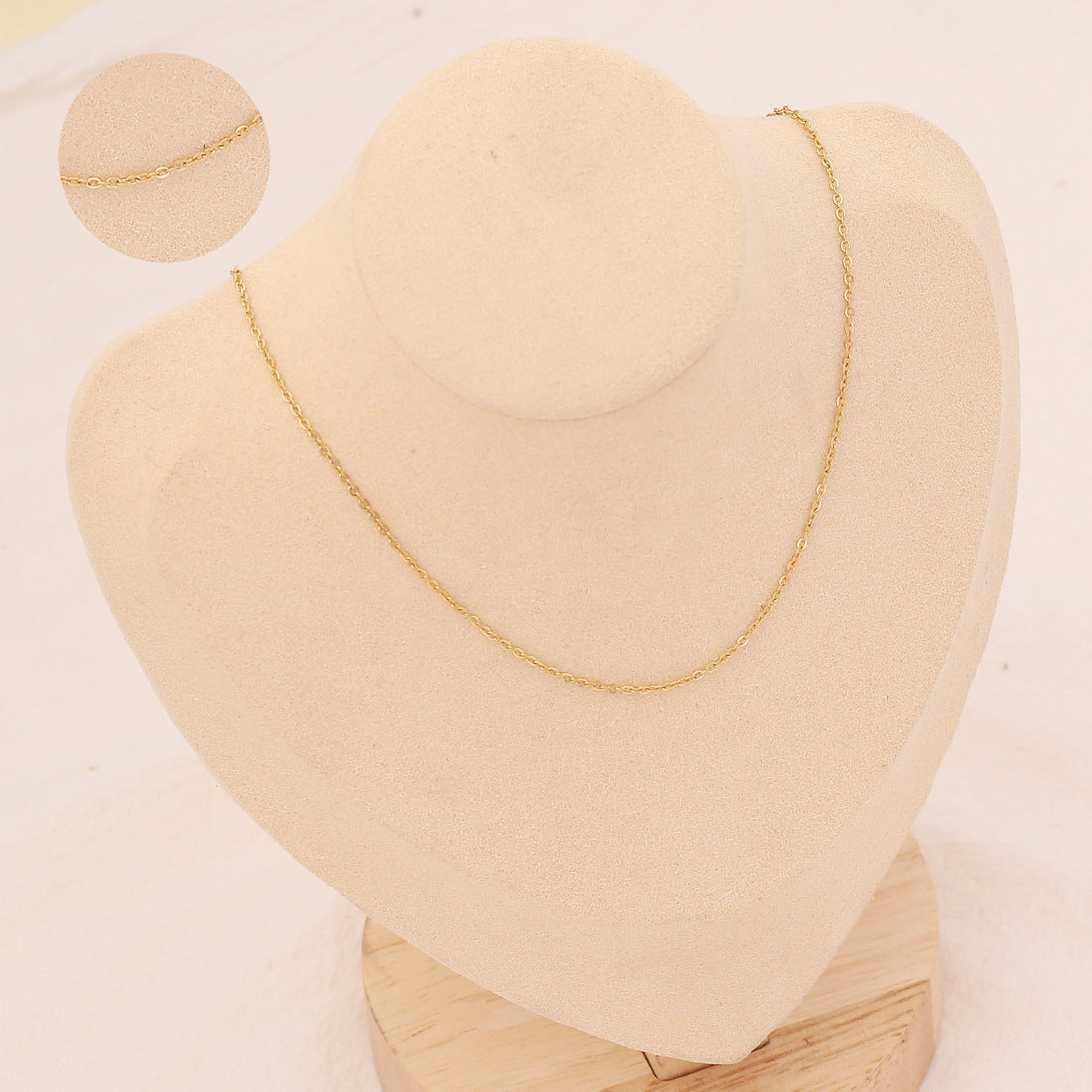 Collana con Pendente Vintage a Forma di Mano e Finitura Smaltata da Donna, Catenina con Medaglione in Rame