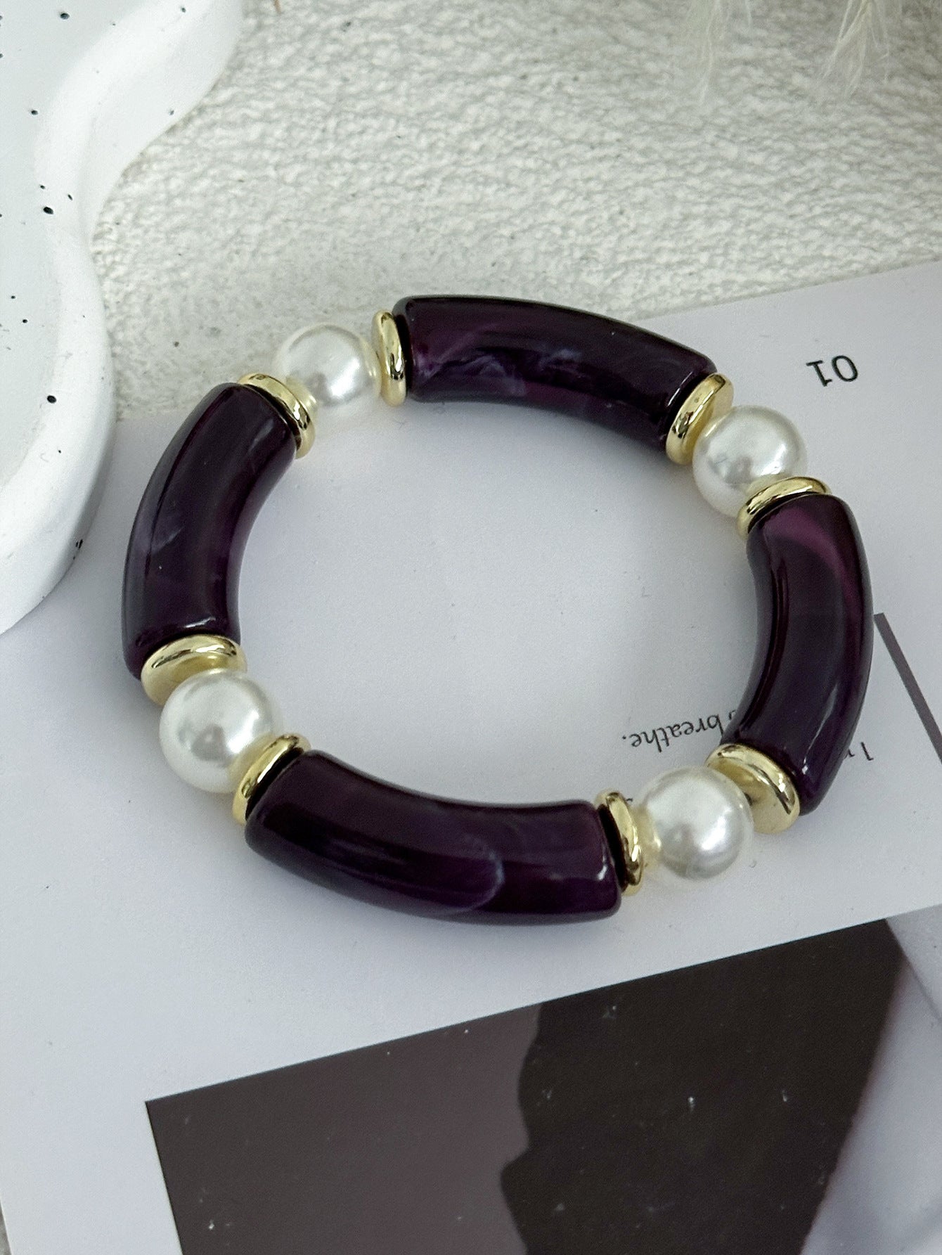 Set di bracciali vintage viola in acrilico con effetto goccia d'olio, gioielli alla moda con forme geometriche rotonde e quadrate