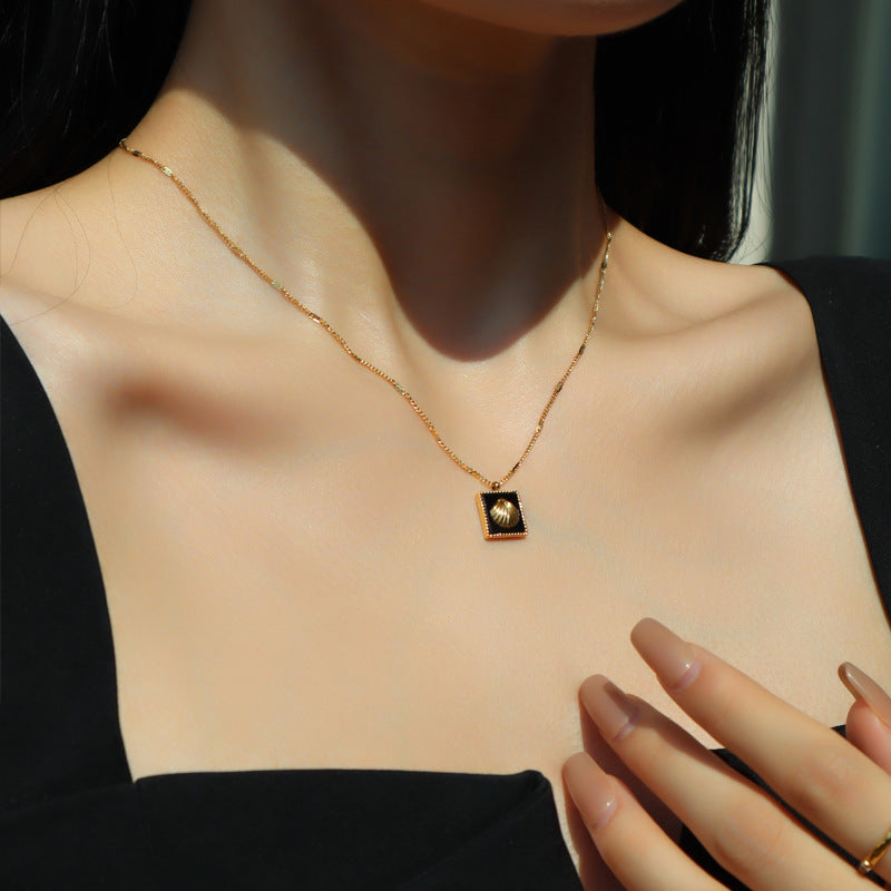 Minimalist Black Square Pendant Necklace in Titanium Steel with Plated Finish for Clavicle Wear Unisex Fashion Jewelry