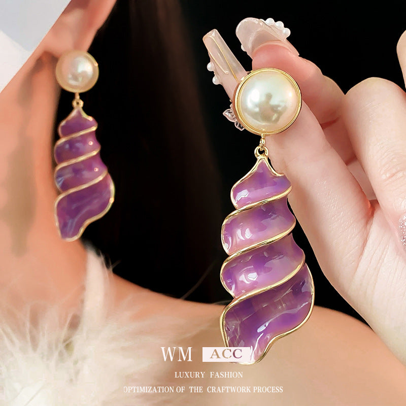 Vintage Seashell-Shaped Alloy Earrings with Enamel Finish and Stainless Steel Posts for Women