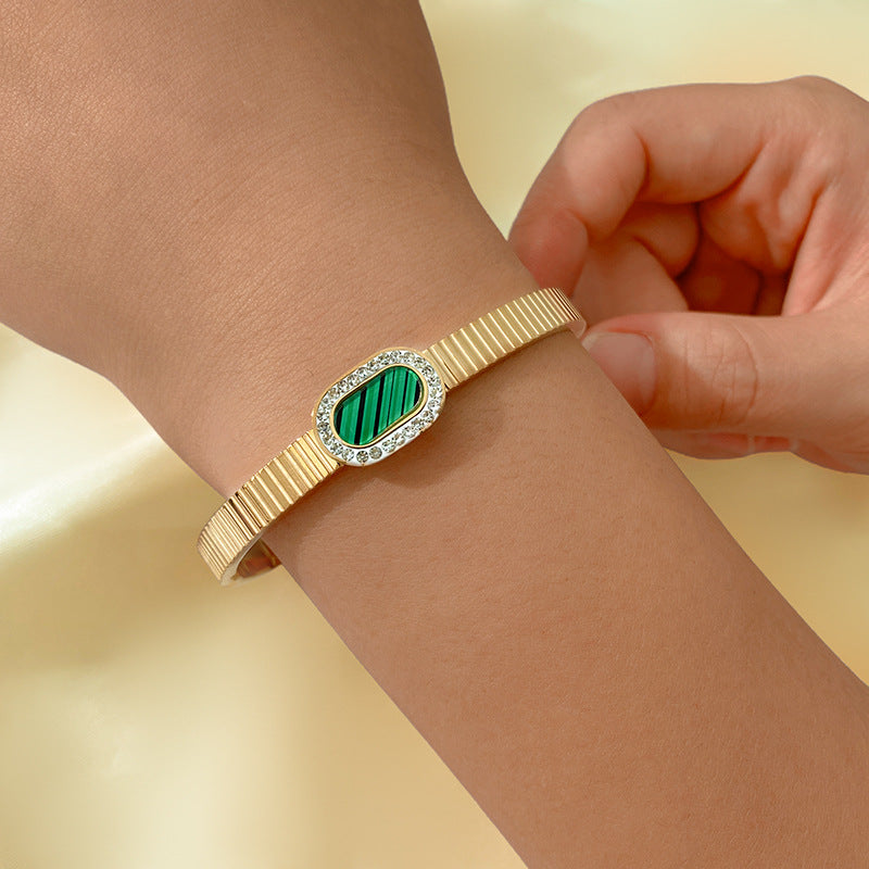 Vintage Geometric Rhinestone Green Pattern Plated Titanium Steel Bracelet