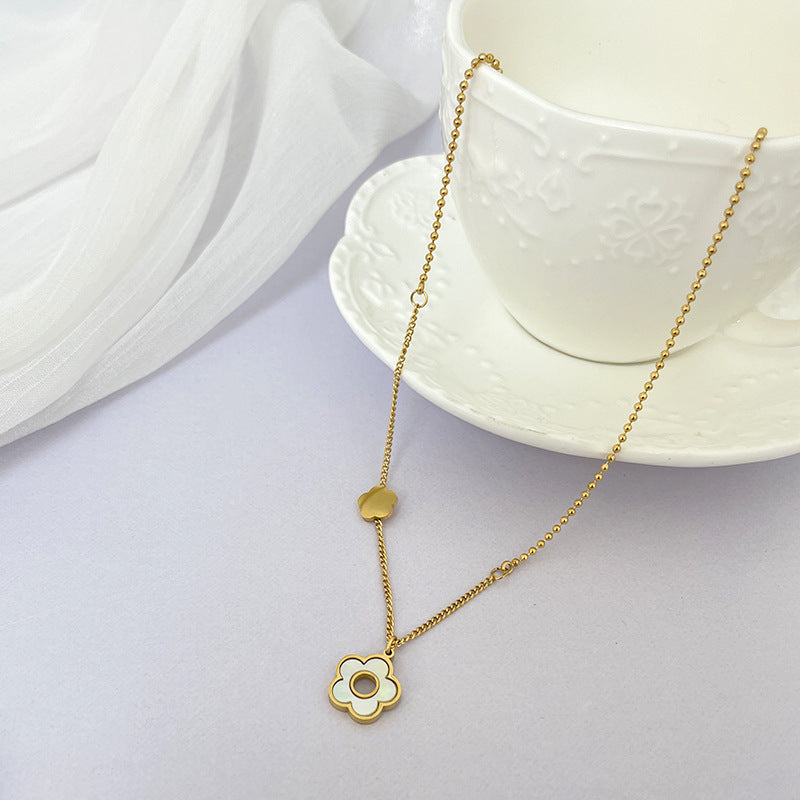 Collana Vintage da Donna con Fiore di Camelia Francese Ciondolo in Acciaio Inossidabile con Finitura Placcata Design Floreale Locket Catena