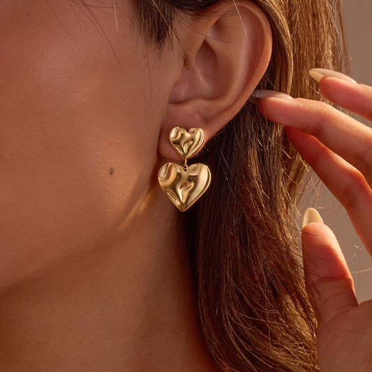 Fashionable Textured Double Heart Stainless Steel Earrings for Women with Electroplated Finish
