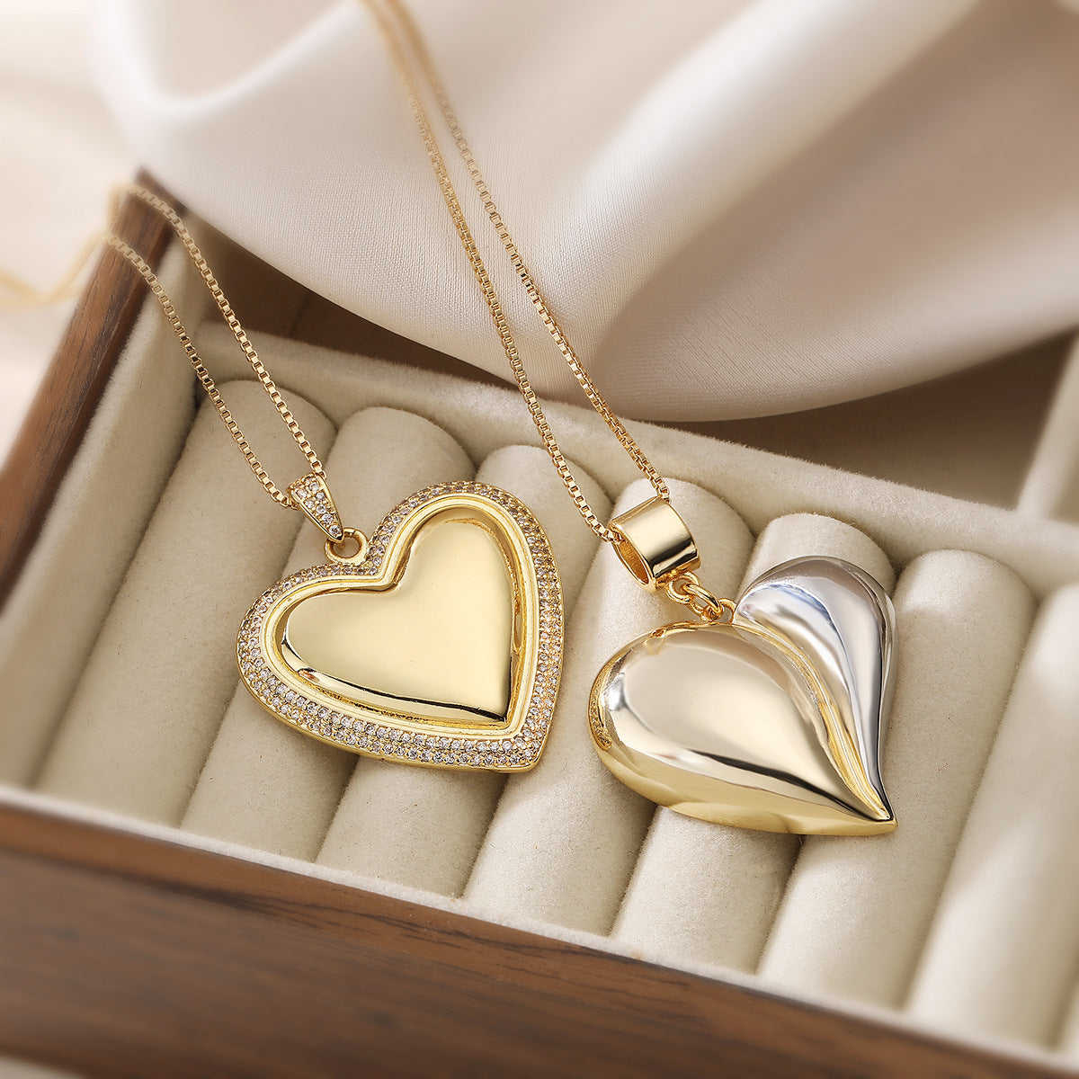 Minimalist Gold Plated Brass Heart Cubic Zirconia Pendant Necklace