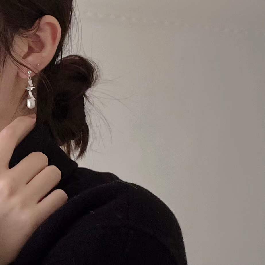 Orecchini a perno da donna a forma di goccia minimalista in argento sterling 925 con perle, dall'estetica naturale e fresca e dolce