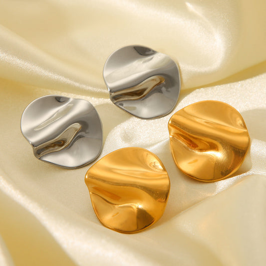 Pendientes de acero titanio con textura martillada irregular geométrica y baño de oro de 18K para mujer
