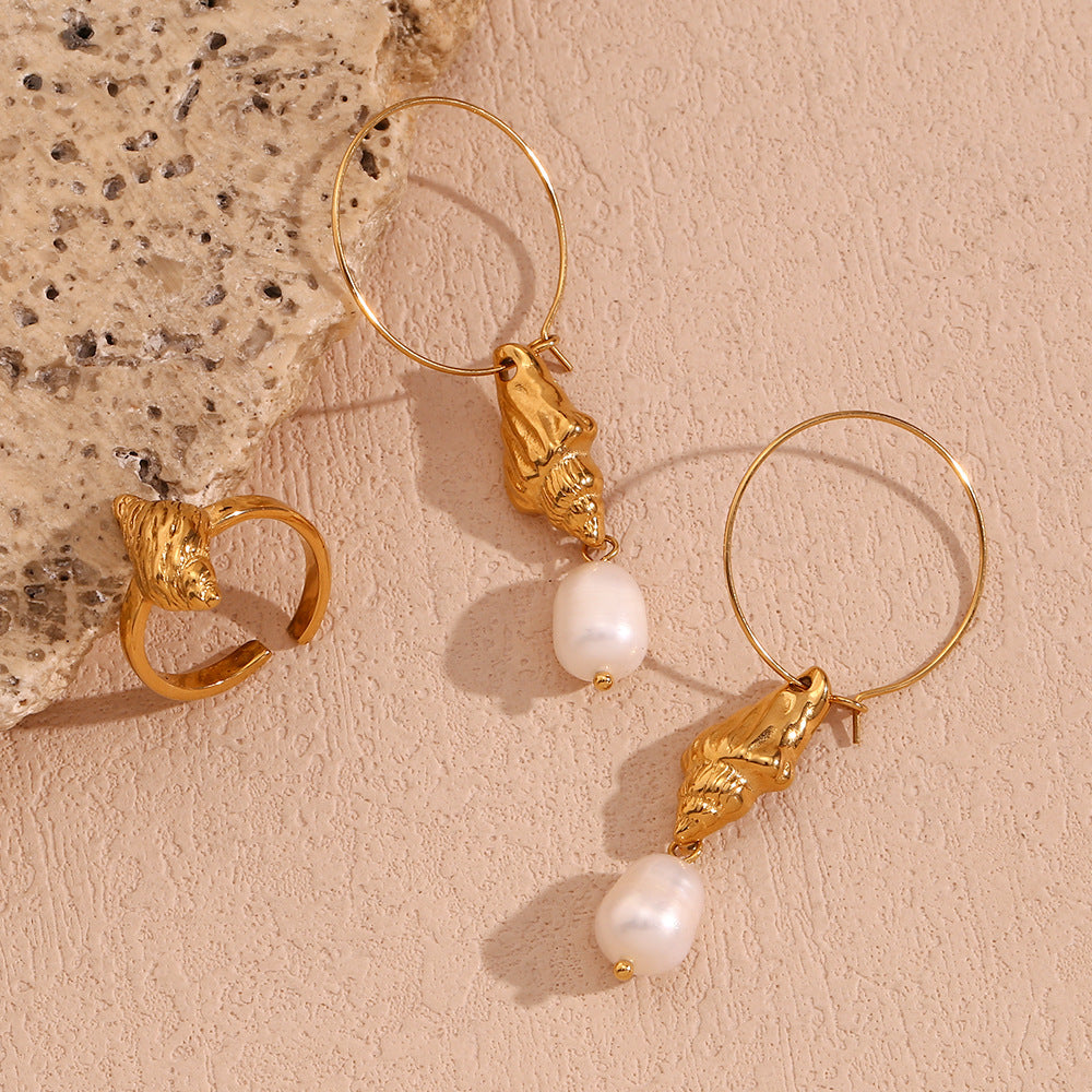 Fashionable Minimalist Geometric Abalone Shell Hoop Earrings in Stainless Steel with 18K Gold Plating and Freshwater Pearl Accents
