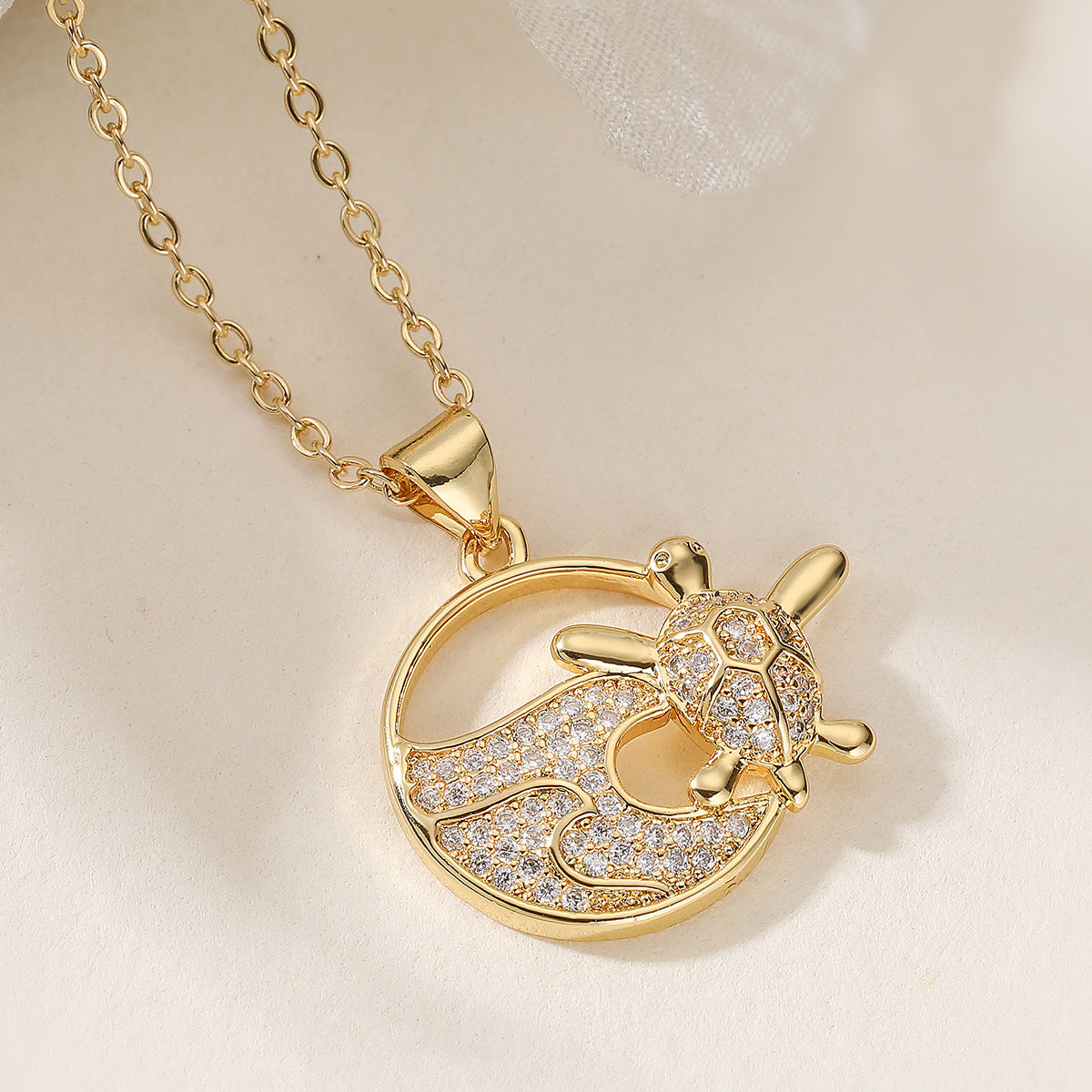 Minimalist Geometric Animal Brass Pendant Necklace for Women