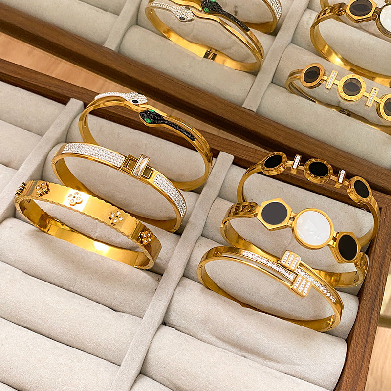 Micro-inlay Shell Geometric Oval Titanium Steel Bracelet Plated