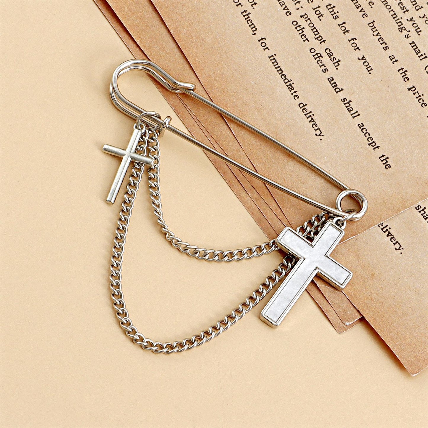 Minimalist Cross Pendant Brooch in Alloy with Plated Finish for Women Geometric Shape Elegant Fashion Accessory