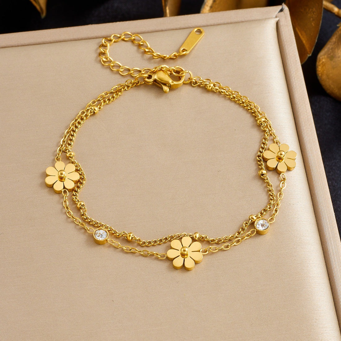 Gold Plated Stainless Steel Round Daisy Flower Rhinestone Bracelet for Women