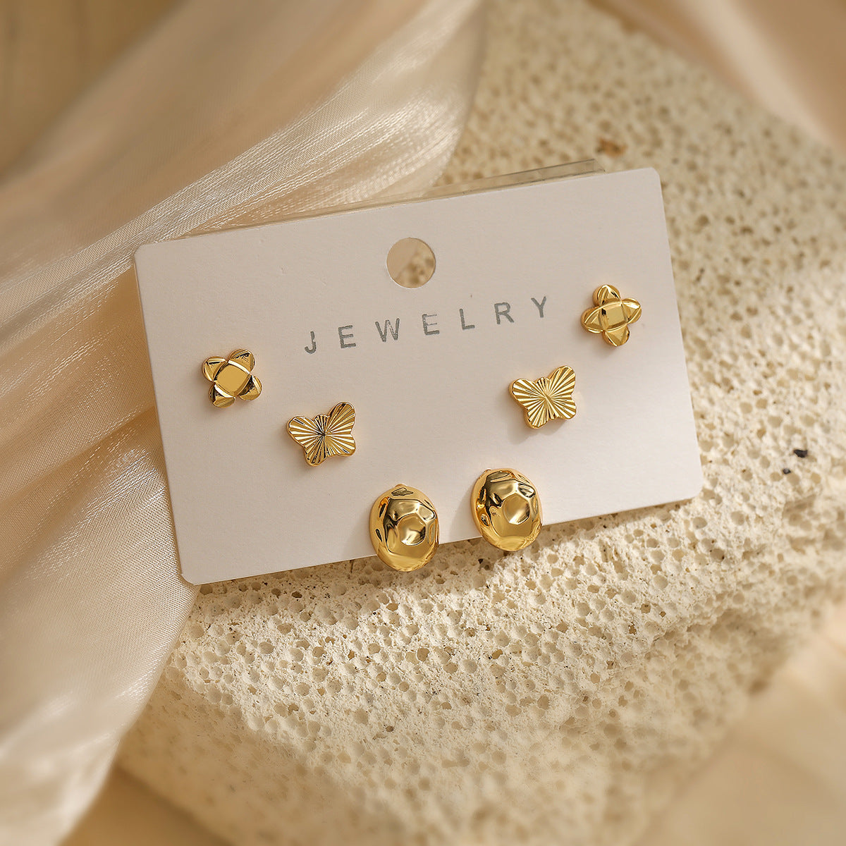 Orecchini a Cuore Geometrici Minimalisti in Rame con Placcatura in Oro 18K da Donna