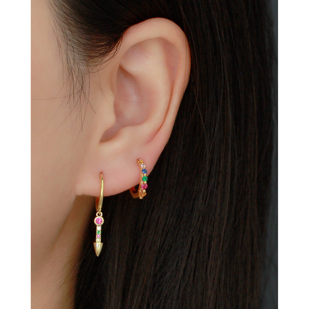 Orecchini a cerchio da donna minimalisti ed eleganti in argento sterling 925 con zirconi cubici intarsiati e forma geometrica rotonda