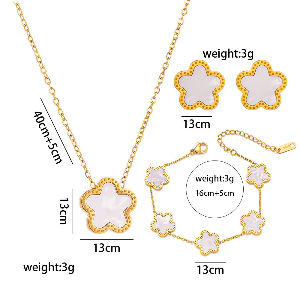 Collana da Donna Elegante con Ciondolo a Fiore di Prugna in Acciaio al Titanio con Finitura Placcata Sottovuoto