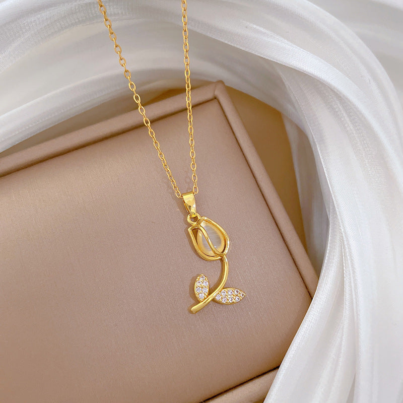 Cartoon Style Tulip-Shaped Stainless Steel Necklace for Women with Cat's Eye Inlay and Starry Accent, Delicate Clavicle Chain