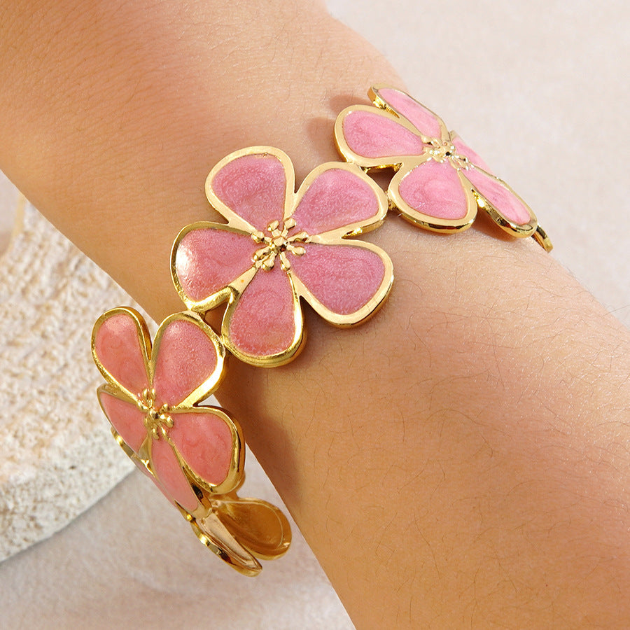 Bracciale a Polsino Aperto in Acciaio Inossidabile con Fiore a Cinque Petali, Motivo Floreale Casual