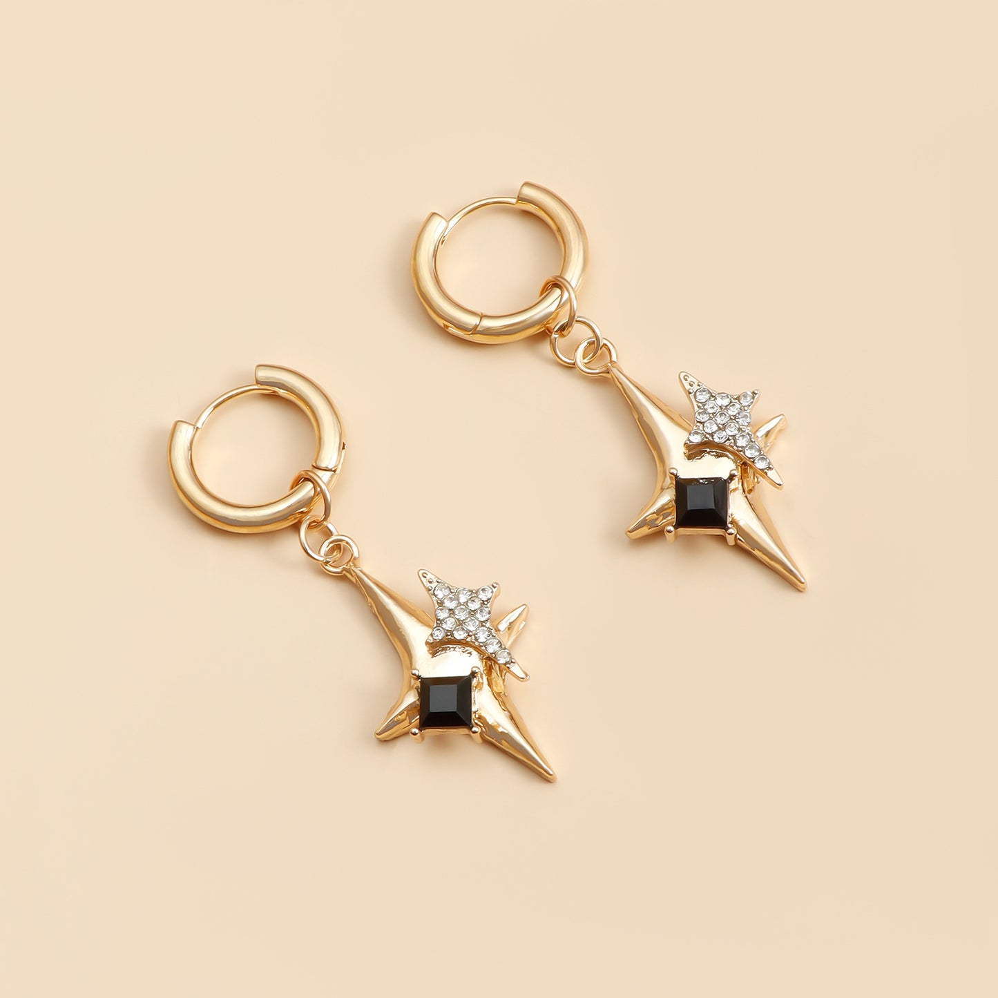 Fashion Minimalist Geometric Four-Pointed Star Stud Earrings for Women with Alloy Base and Plated Finish