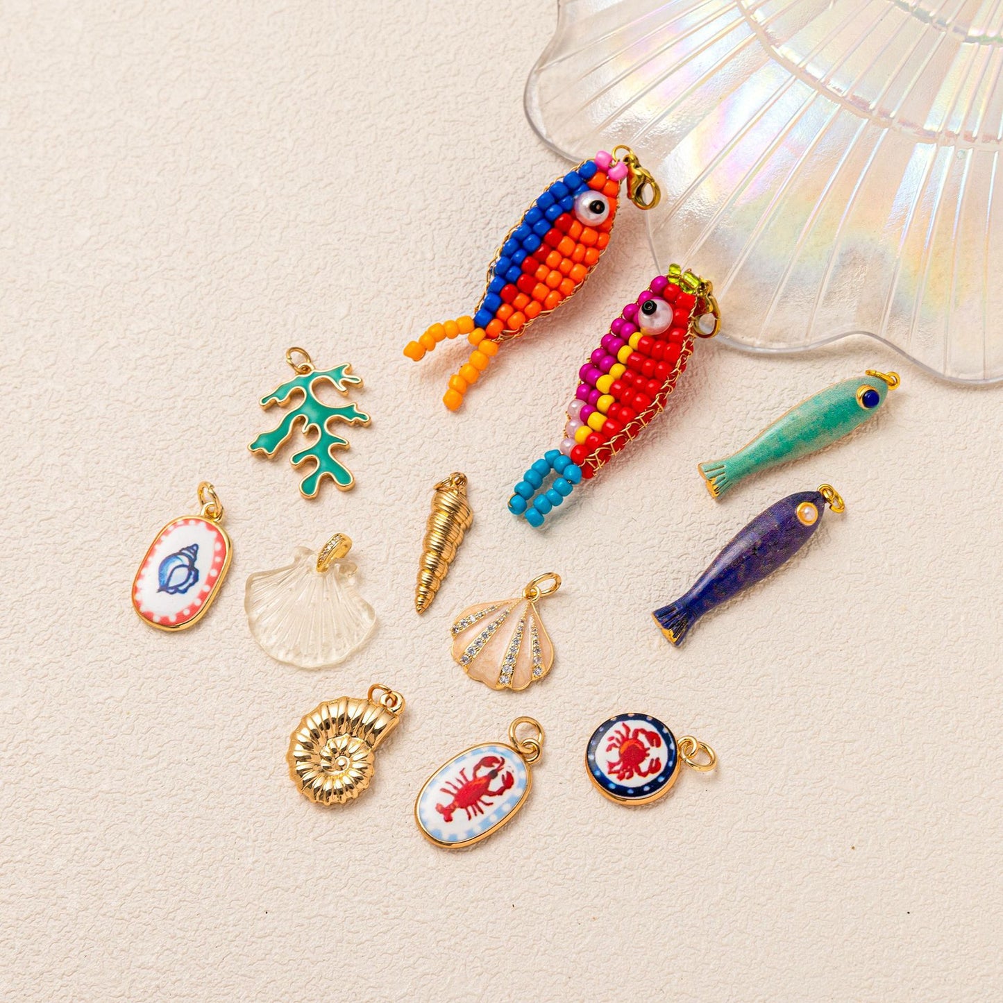 Luxury Casual Geometric Animal Brass Plated Pendant Necklace with Goldfish Conch Starfish Tropical Fish Charms