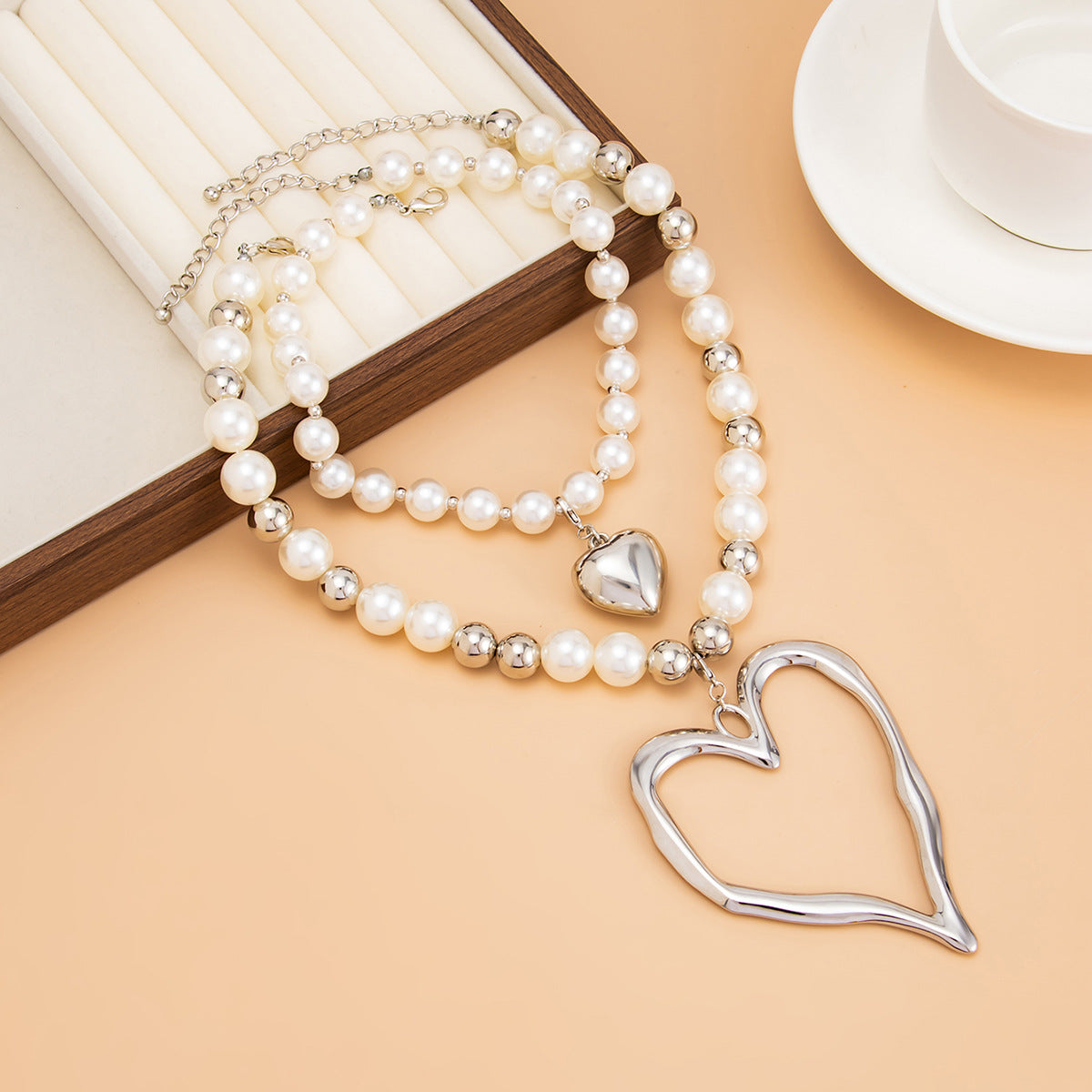 Luxury Elegant Heart Zinc Alloy Plated Necklace with Imitation Pearl Beads for Women