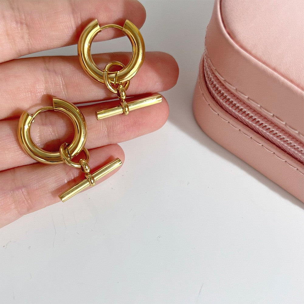 Orecchini pendenti da donna vintage geometrici a T in acciaio al titanio placcato oro 18 carati