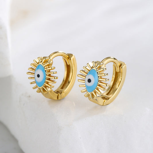 Orecchini da donna mini a cerchio placcati oro 18 carati, in rame, con smalto geometrico a forma di occhio diabolico