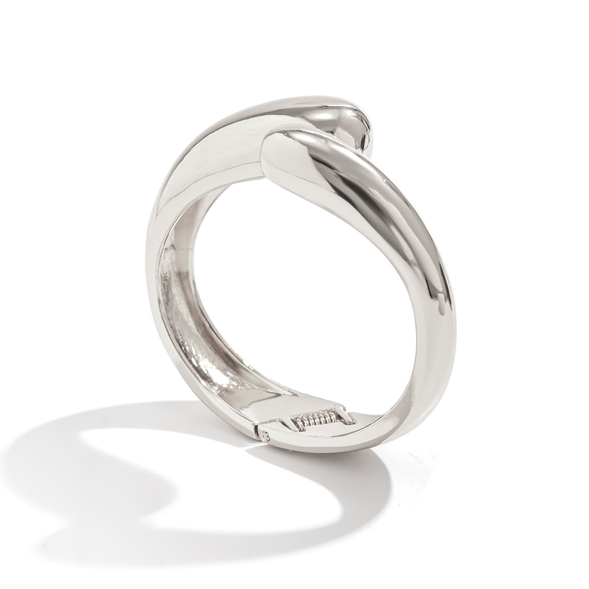 Hip-hop Oval Irregular Wave Plated Zinc Alloy Bracelet