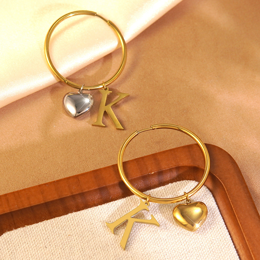 Eleganti orecchini a cuore in acciaio inossidabile con lettera per donna