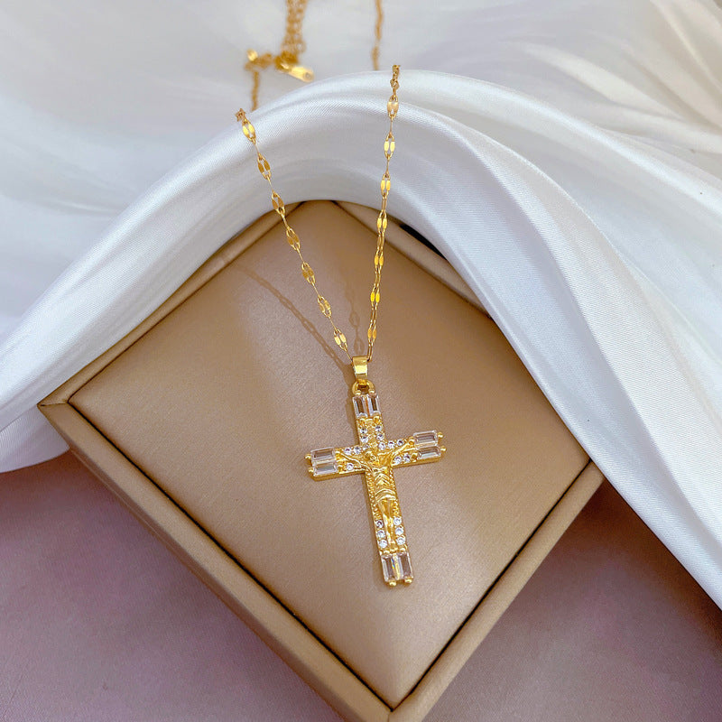 Collana in Stile Cartone Animato con Cuore in Acciaio al Titanio con Pendente in Rame e Intarsio di Strass per Donne e Uomini