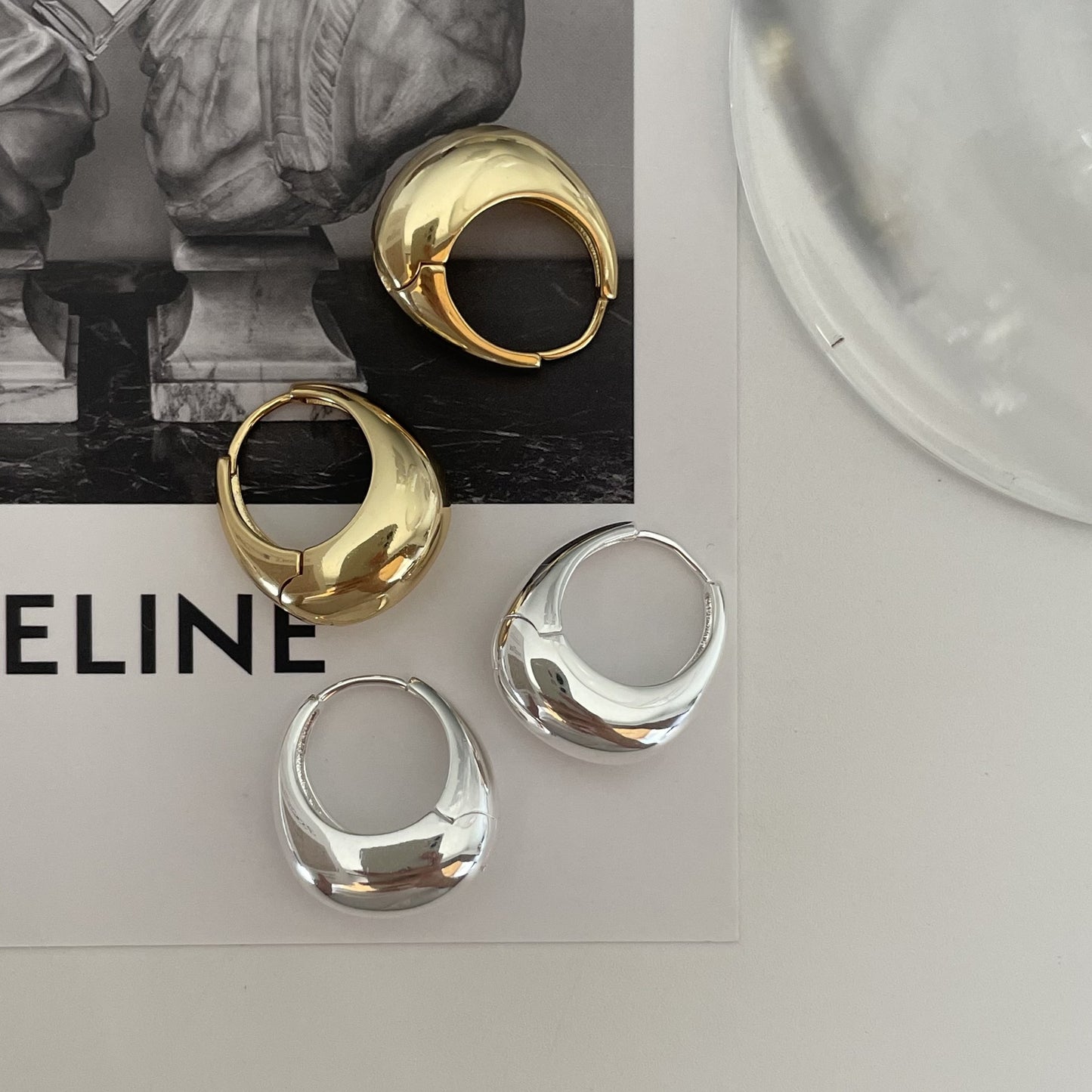 Orecchini a Perno Ovali Minimalisti da Donna in Argento Sterling 925 con Intarsio di Perle