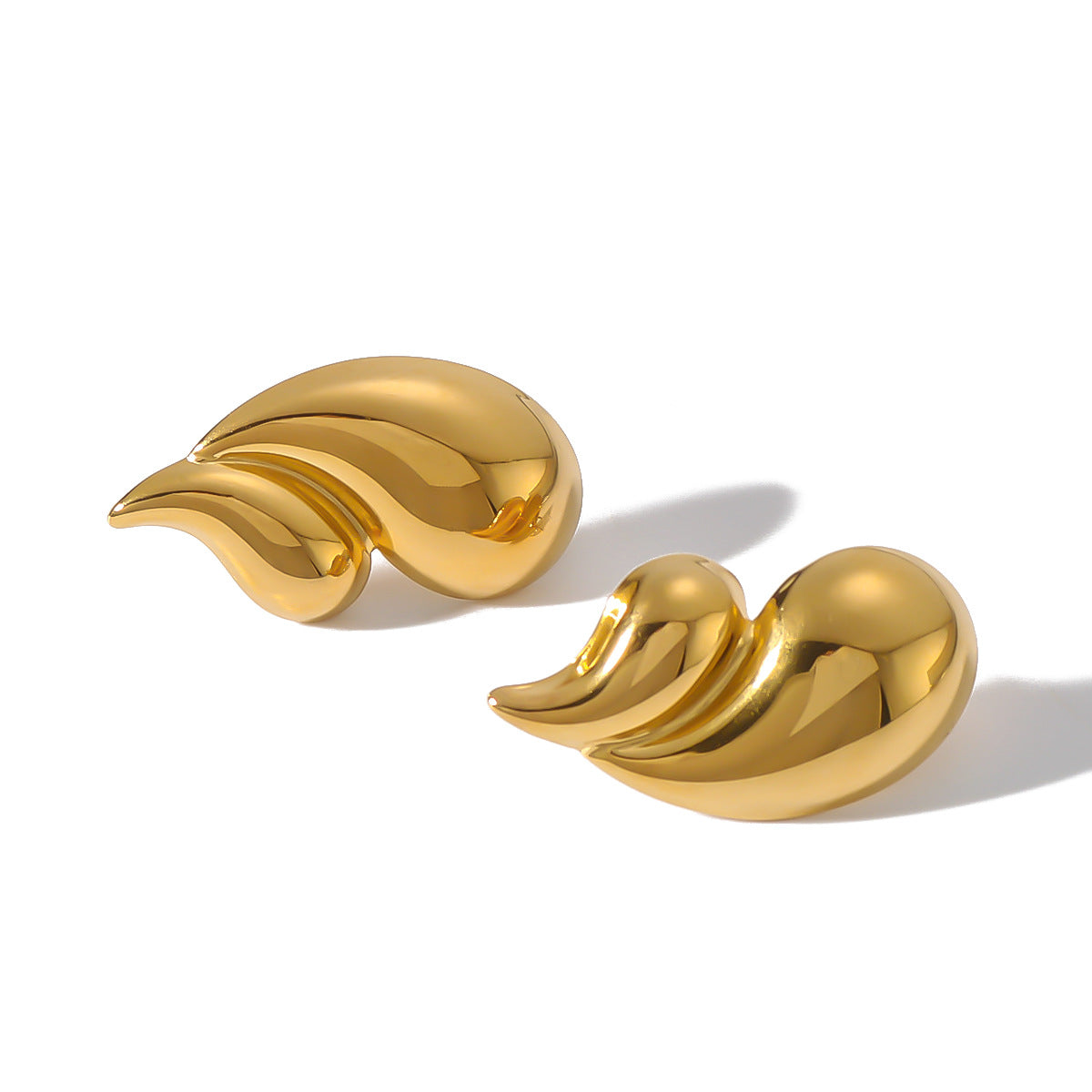 Ins Style Asymmetrical Heart-Shaped Geometric Stainless Steel Earrings with 18K Gold Plating for Women
