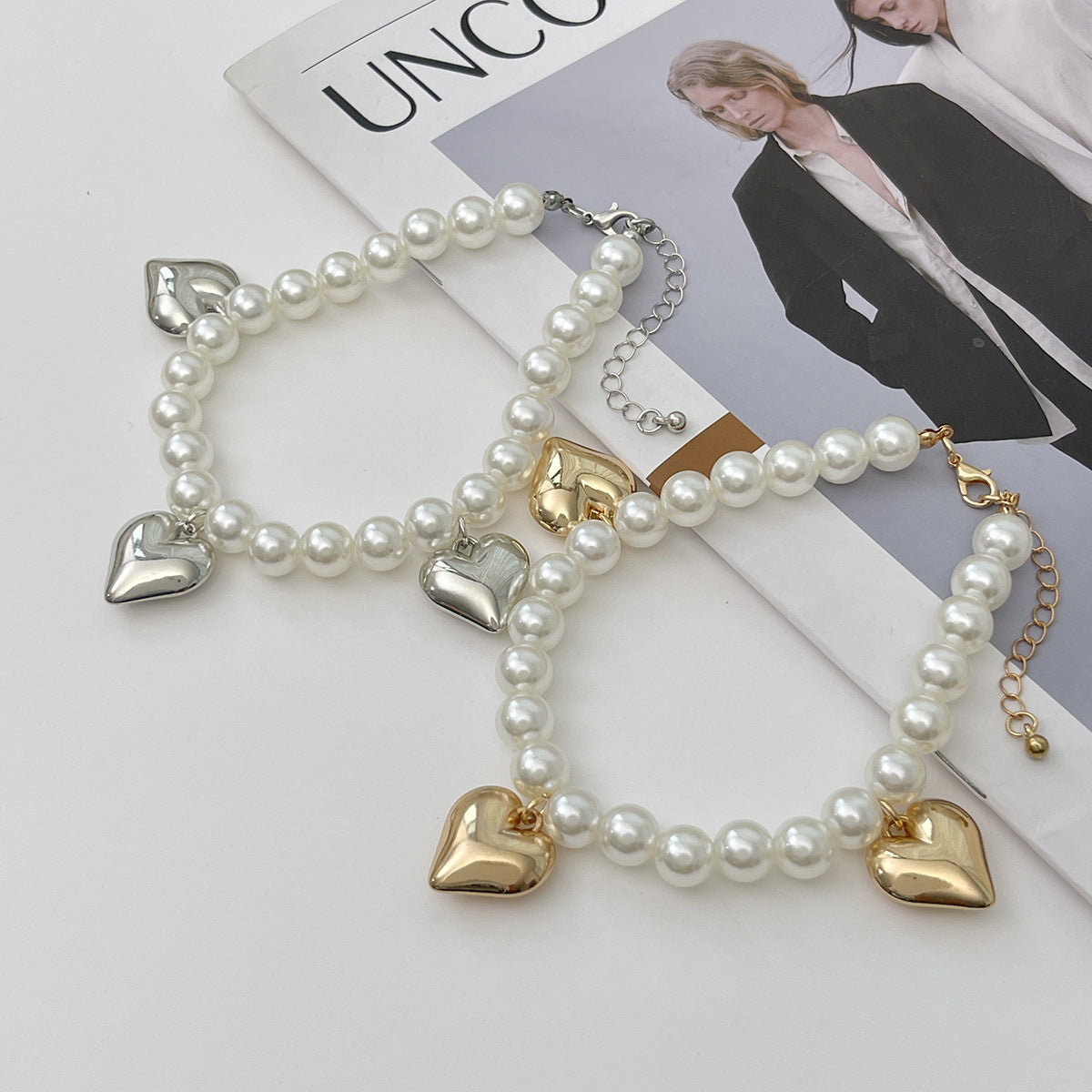 Tobillera minimalista con forma de corazón y cuentas de perlas de imitación para mujer