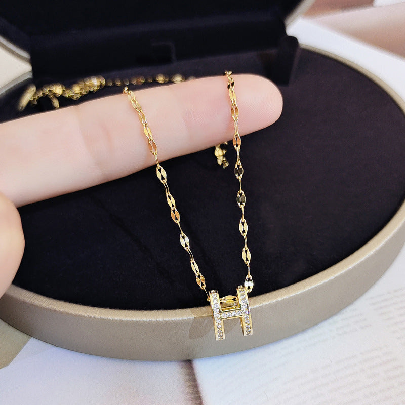 Collana Originale da Donna con Catena a Serpente in Acciaio al Titanio Geometrico e Intarsi in Strass
