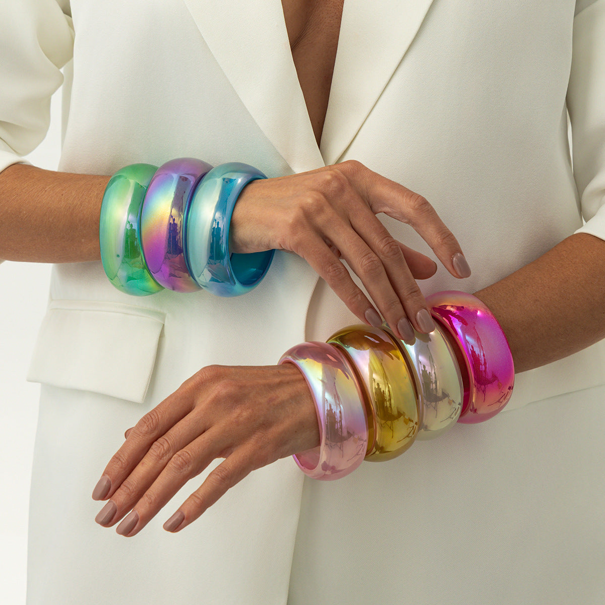 Minimalist Geometric Round Resin Bangle Bracelet