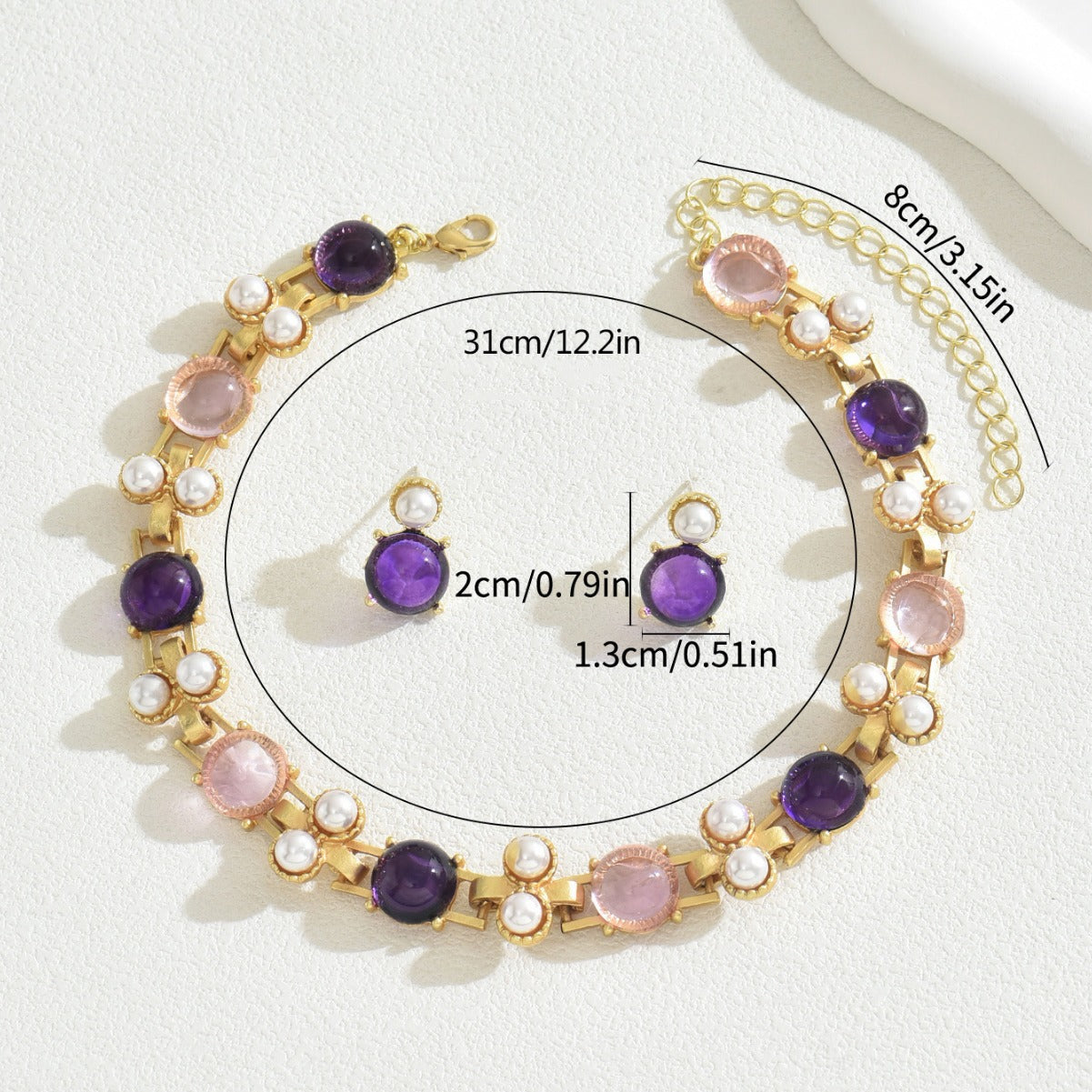 Conjunto de collar con colgante geométrico dulce y fresco y pendientes de tuerca de cobre con incrustaciones de diamantes de imitación bañados en oro