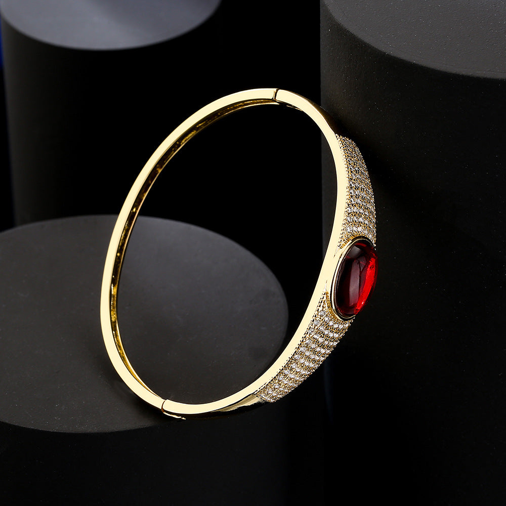 INS-Inspired Vintage-Luxury Adjustable Bracelet for Women Made of Brass with Gold Plating and Micro-Pavé Zirconia
