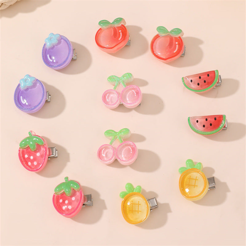 Fermaglio per Capelli Artigianale a Forma di Fragola con Fiocco e Texture Arricciata per Bambine, Accessorio per Capelli in Resina dalla Collezione Principessa