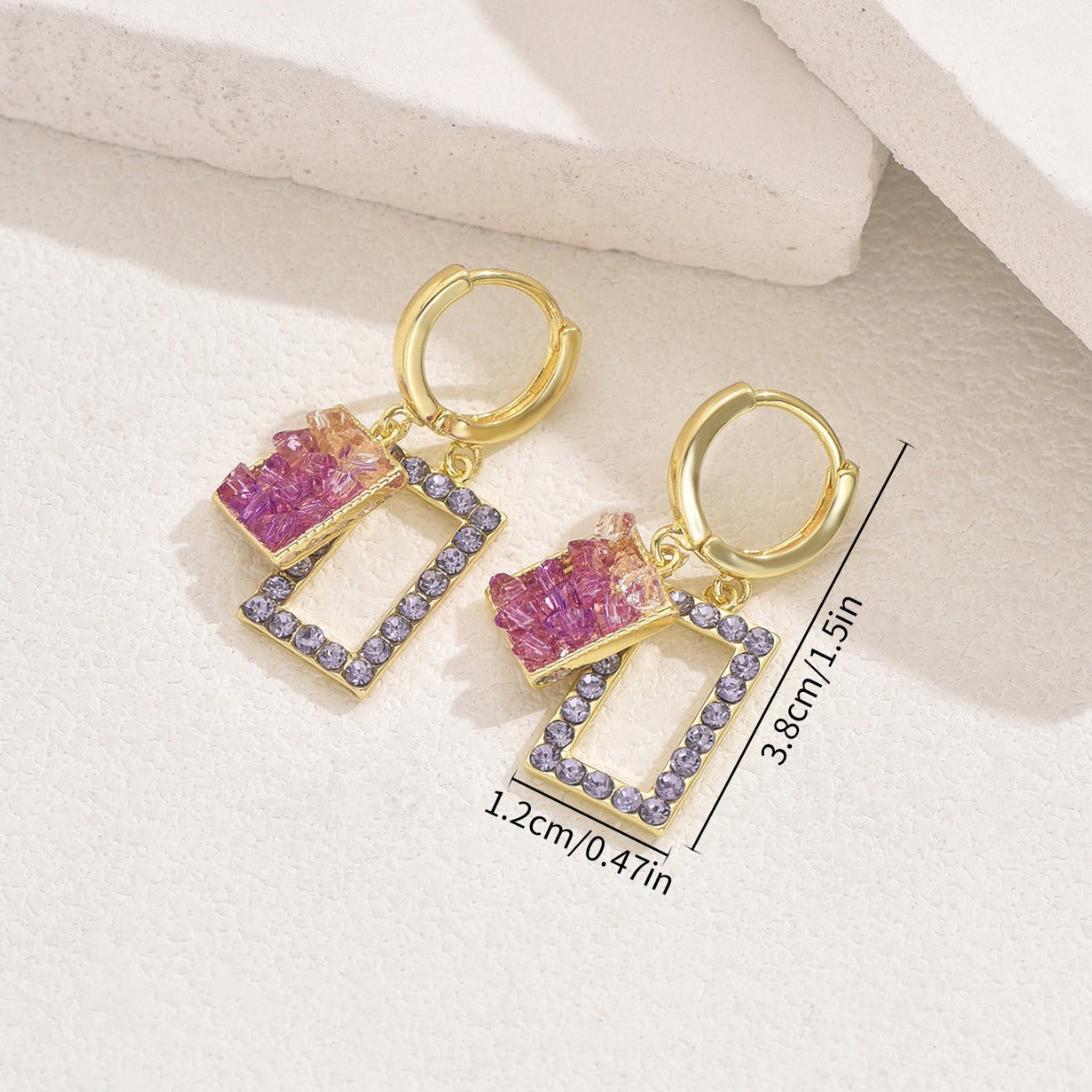 Pendientes minimalistas geométricos de amatista incrustada para mujer con postes de acero inoxidable, diseño colgante contemporáneo multicapa